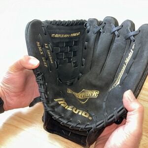 MIZUNO MMX 123P Baseball Glove RHT 12" inch Black Leather Professional Model EUC